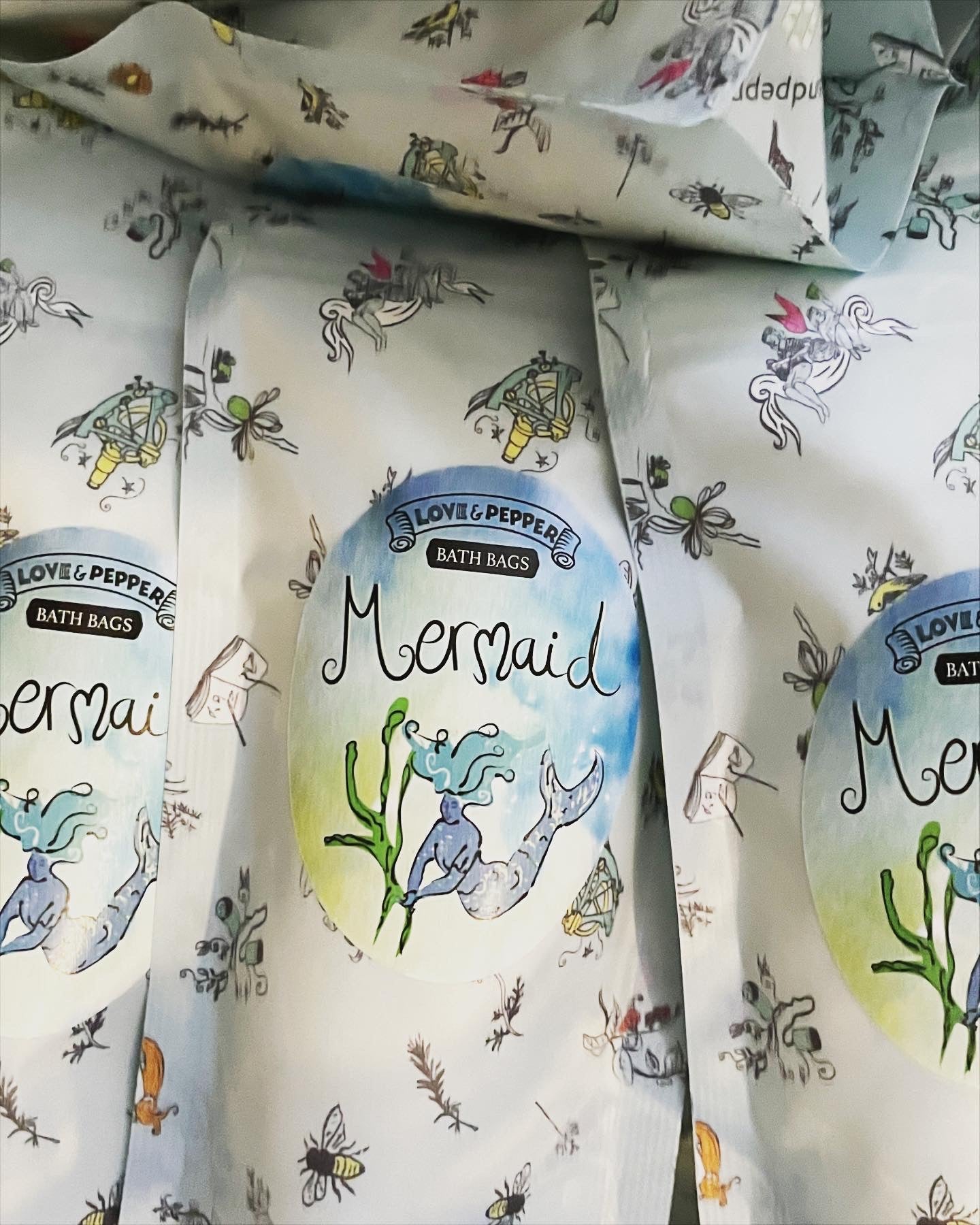 Mermaid Bath Bags - A salty seaweed bath treat