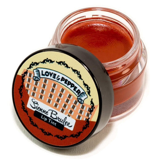 Sienne Brulee- Lip balm with calendula and warm sienna blush tint